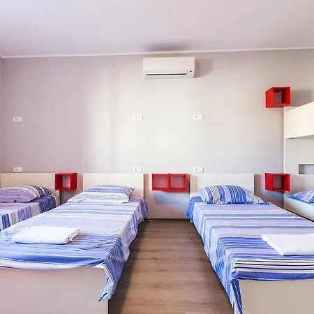 Sunset Hostel Ζαντάρ